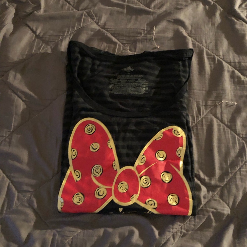 Minnie Mouse tshirt